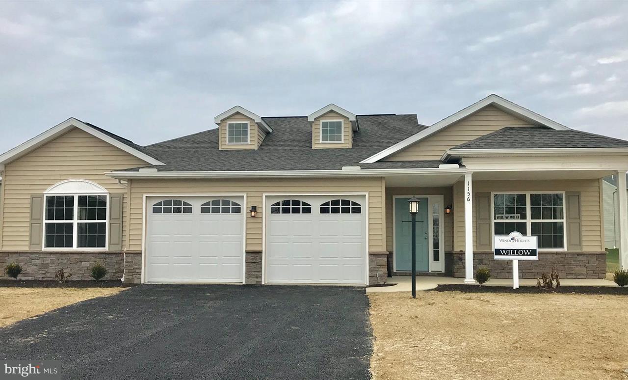 Property Photo: 1162 Park Avenue PA 17019