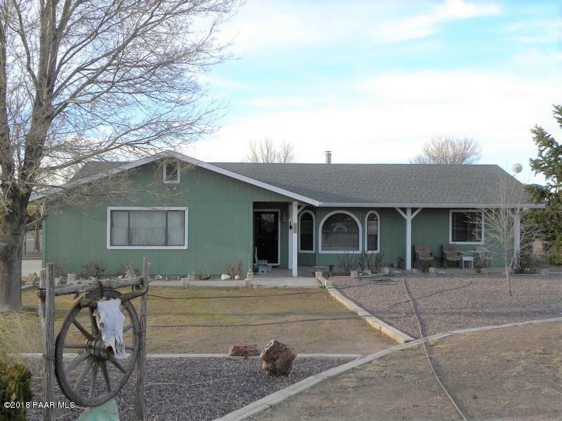 Property Photo:  600 W Rolling Hills Road  AZ 86334 