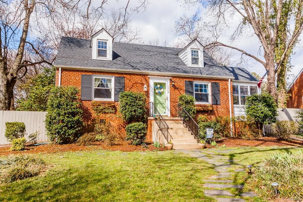 Property Photo: 1208 Emily Lane VA 23229