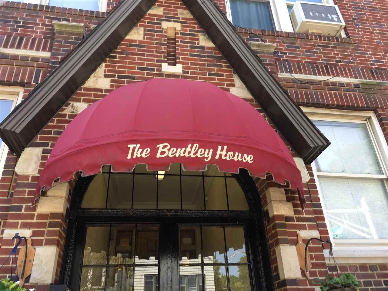 Property Photo: 149 Bentley Ave E3 NJ 07304