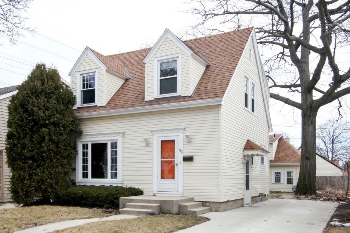 Property Photo: 122 S 78th St 124 WI 53214