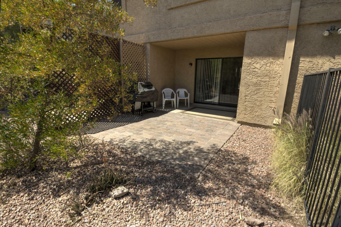 Property Photo:  12627 N La Montana Drive 102  AZ 85268 