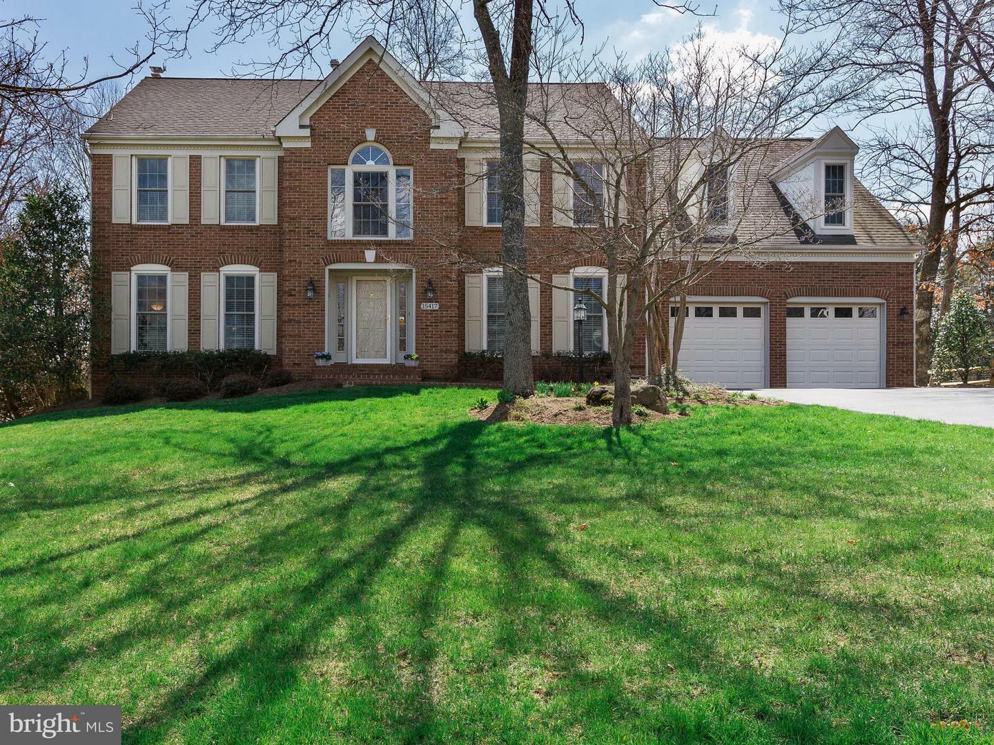 Property Photo:  15417 Martins Hundred Drive  VA 20120 