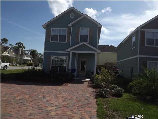 Property Photo: 333 Madison Circle FL 32407