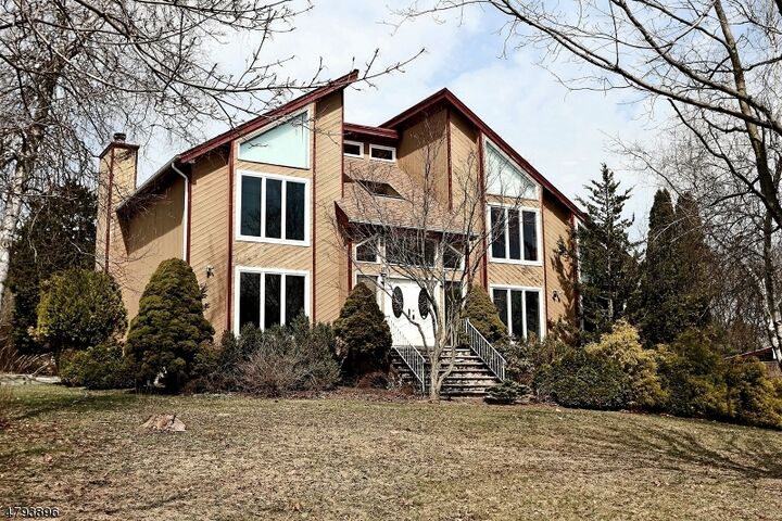 16 Sparrow Rd  Randolph Twp. NJ 07869 photo