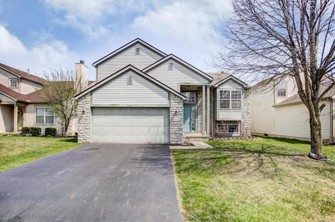 Property Photo: 3844 Eastrise Drive OH 43125