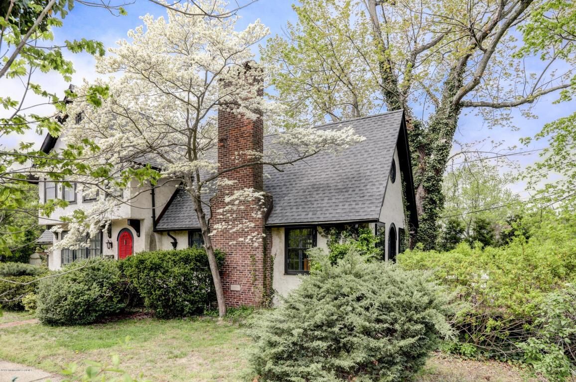 Property Photo:  28B Gillespie Avenue  NJ 07704 