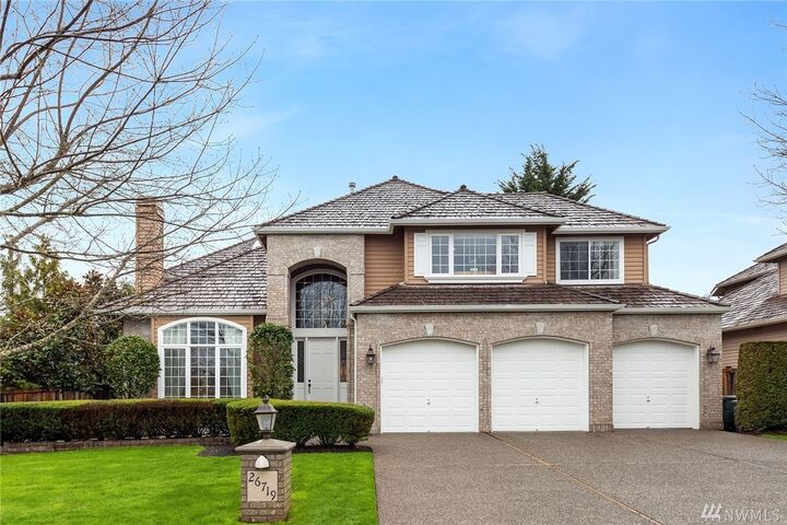 26719 SE 18th St  Sammamish WA 98075 photo