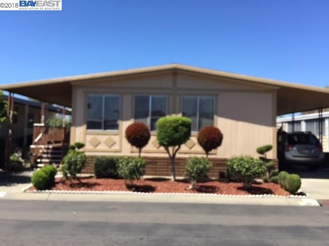 Property Photo:  29321 Harpoon Way  CA 94544 