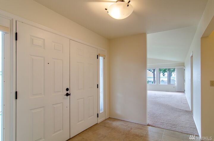 Property Photo:  2511 Creekside Lane  WA 98221 
