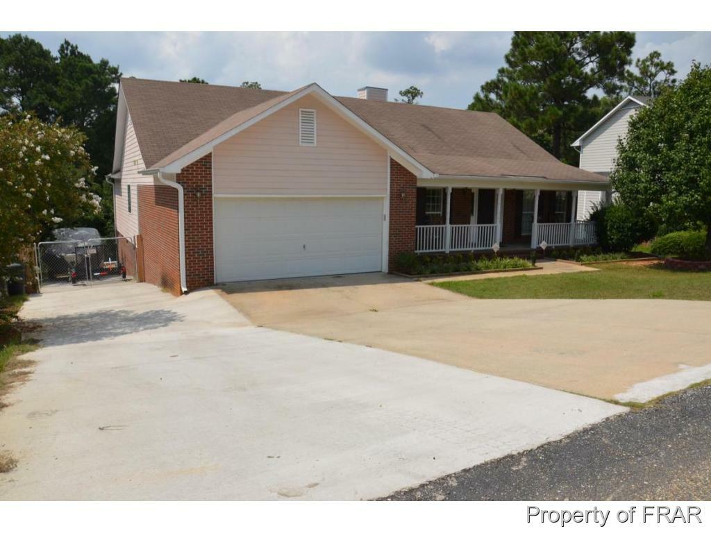 5333 Miranda Drive  Hope Mills NC 28348 photo