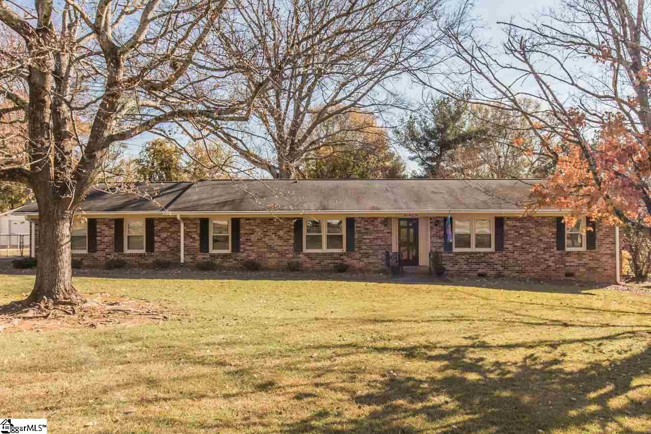 Property Photo:  532 Pimlico Road  SC 29607