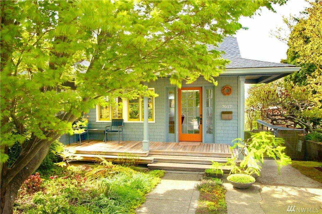 Property Photo:  7017 2nd Ave NW  WA 98117 