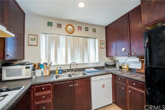 Property Photo:  1850 W Greenleaf Avenue C  CA 92801 