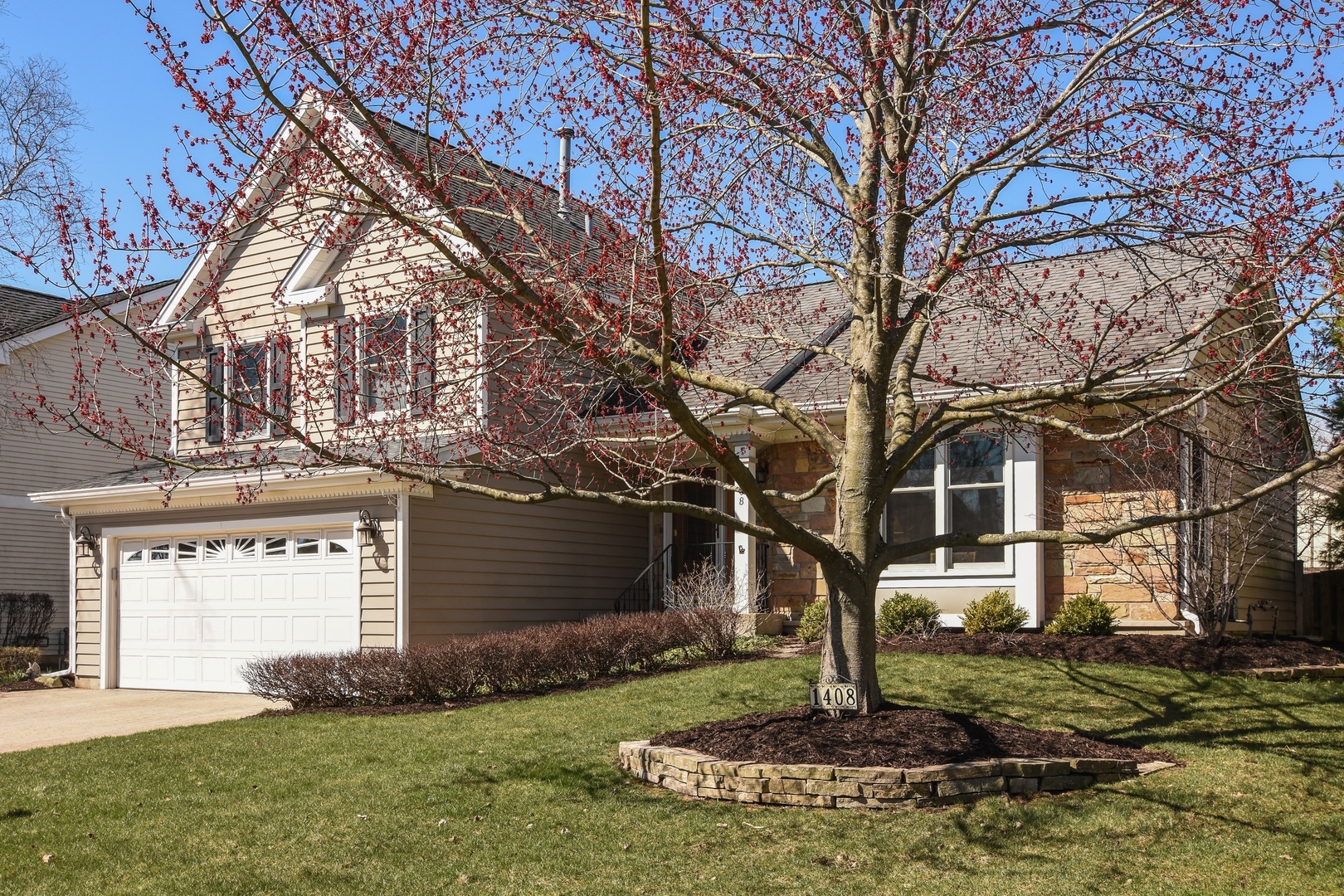 Property Photo:  1408 Winston Drive  IL 60089 