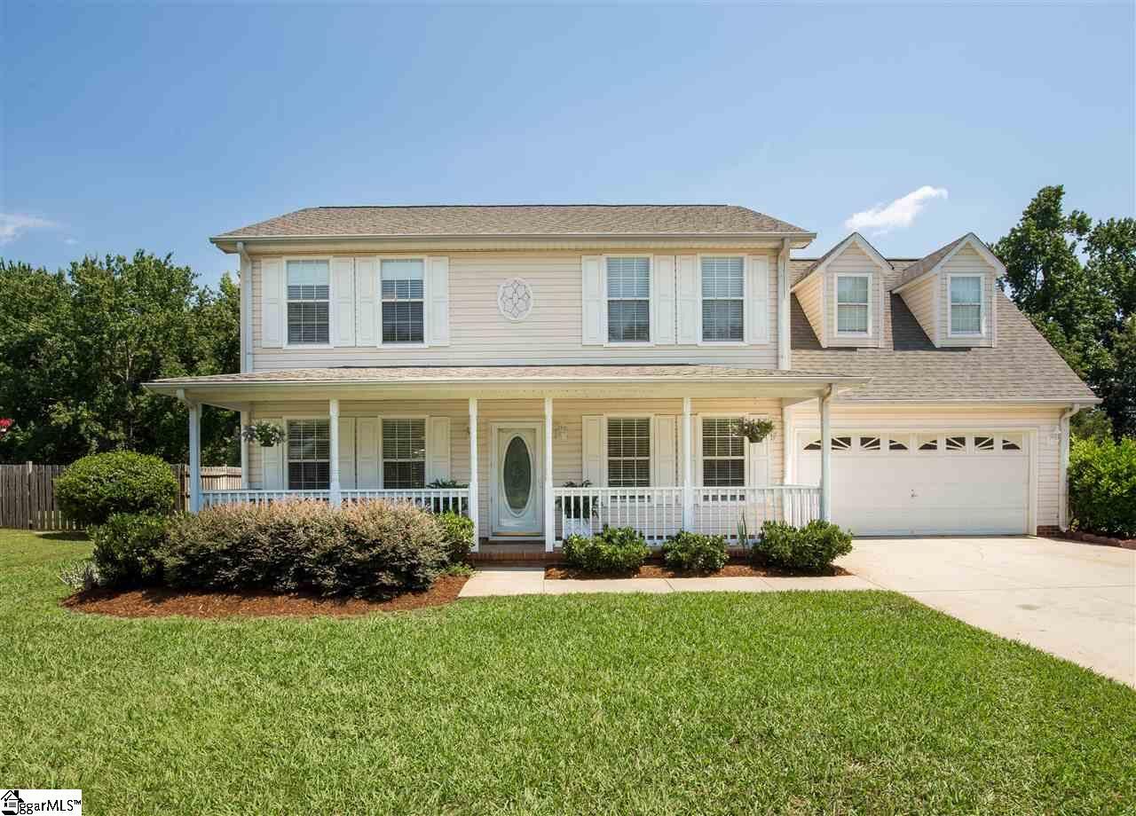 Property Photo:  10 Two Gait Lane  SC 29680