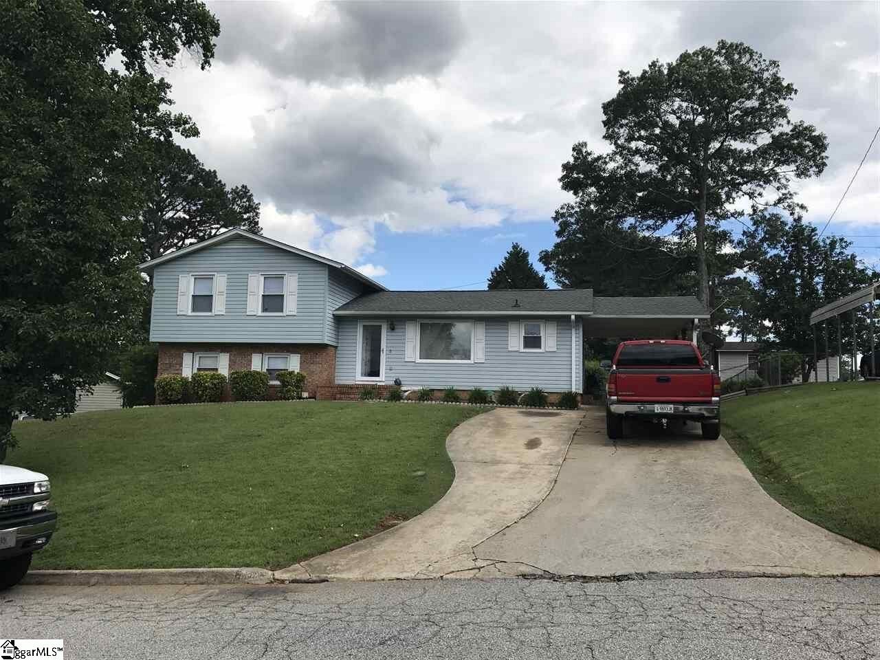 Property Photo: 101 Amy Lane SC 29640