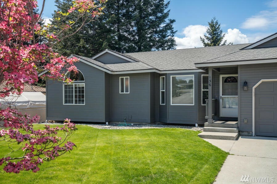 Property Photo:  136 S Keller Ave  WA 98802 