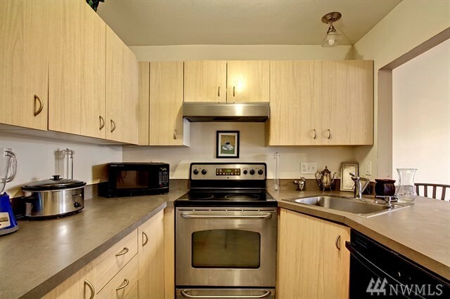 Property Photo:  5300 Harbour Pointe Blvd 304E  WA 98275 