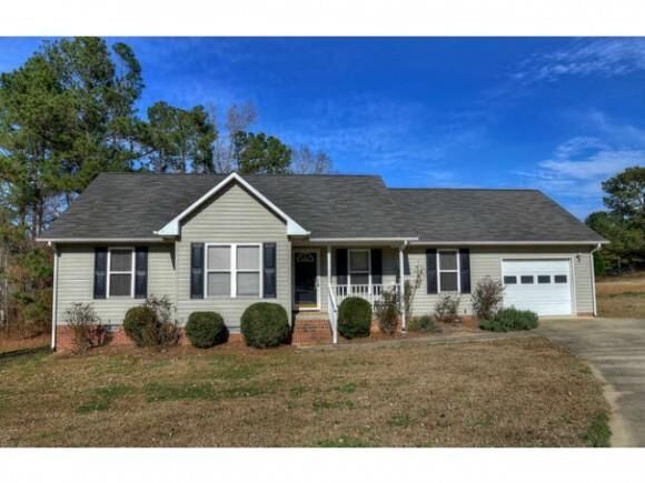 Property Photo: 2138 Philadelphia Street NC 27332