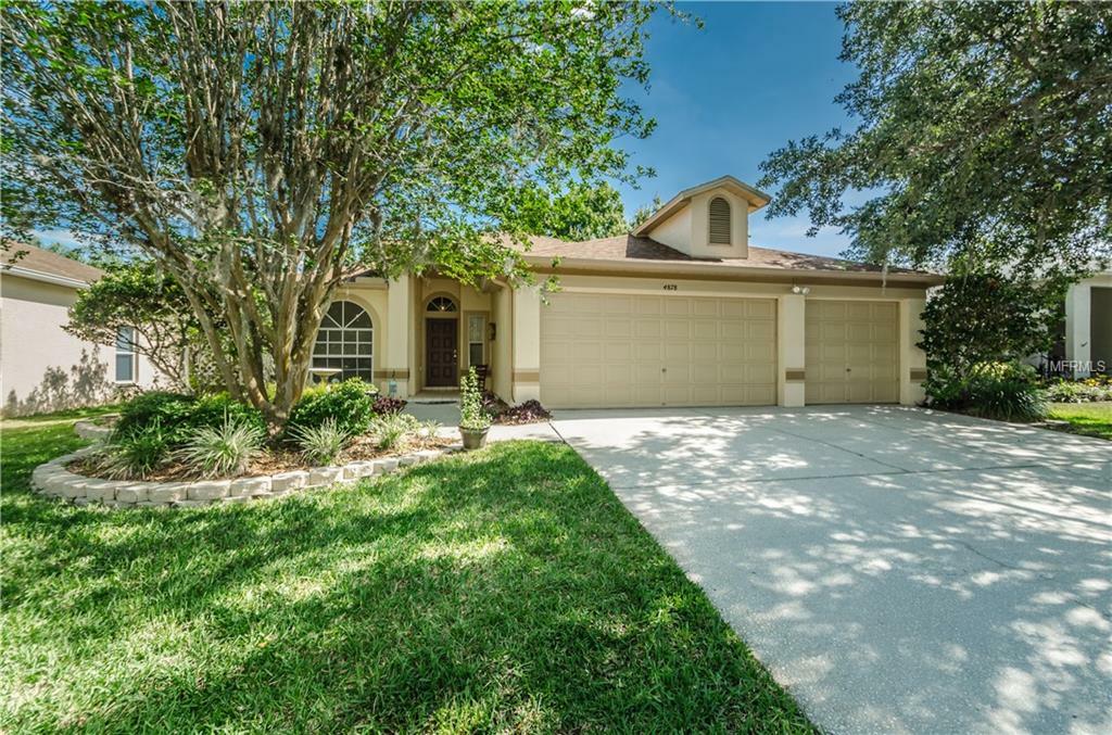 Property Photo:  4878 Edgewater Lane  FL 34677 