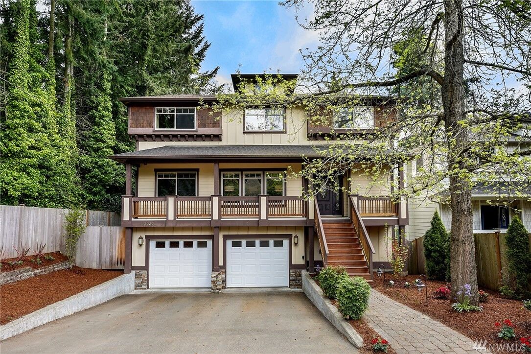 Property Photo:  3030 NE 95th Street  WA 98115 