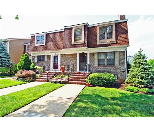 Property Photo:  42 Parsler Place  NJ 08863 