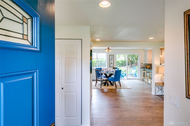 Property Photo: 18631 13th Ave NE WA 98370