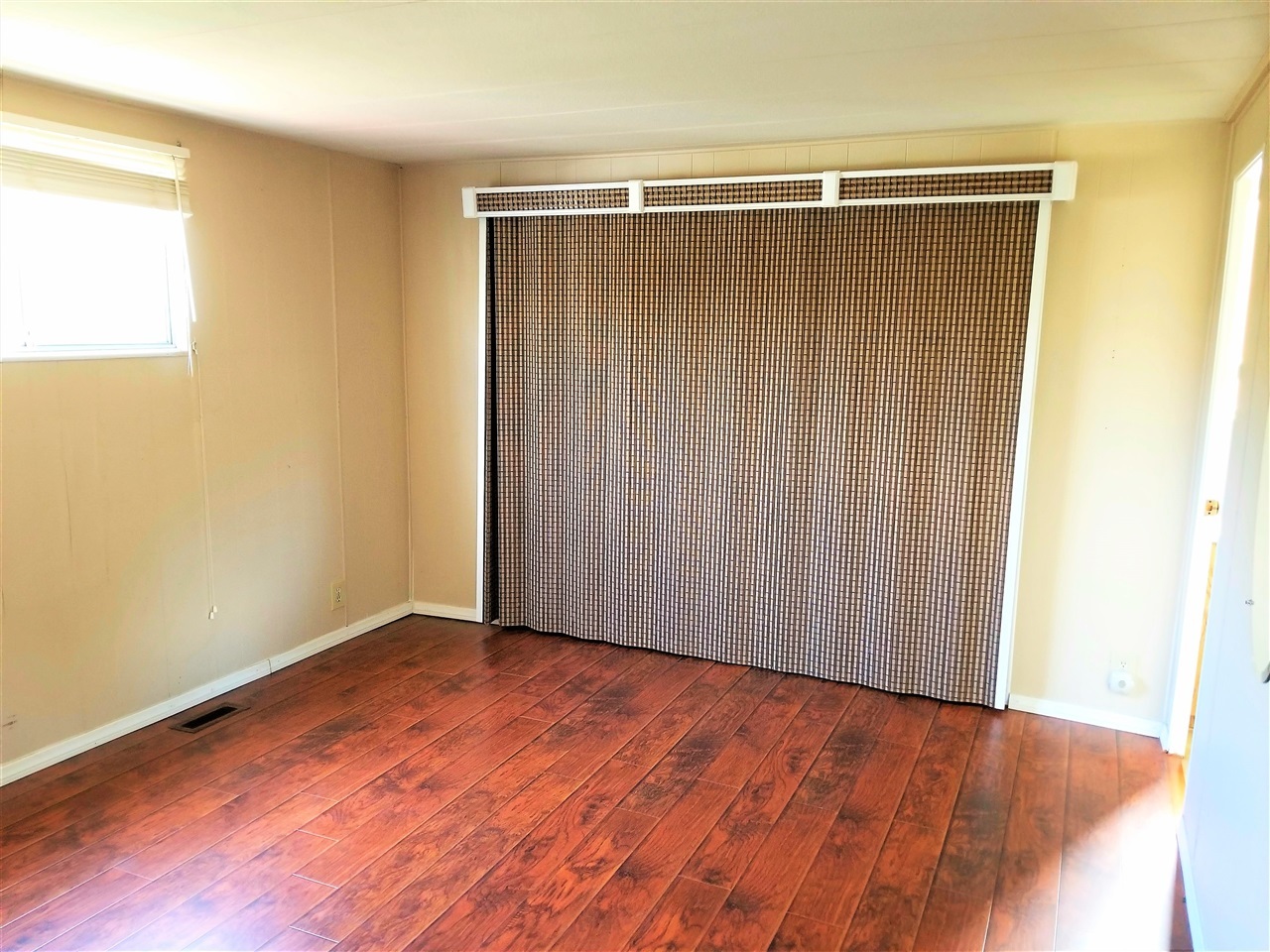Property Photo: 1600 E Vista Way Spc 34 CA 92084