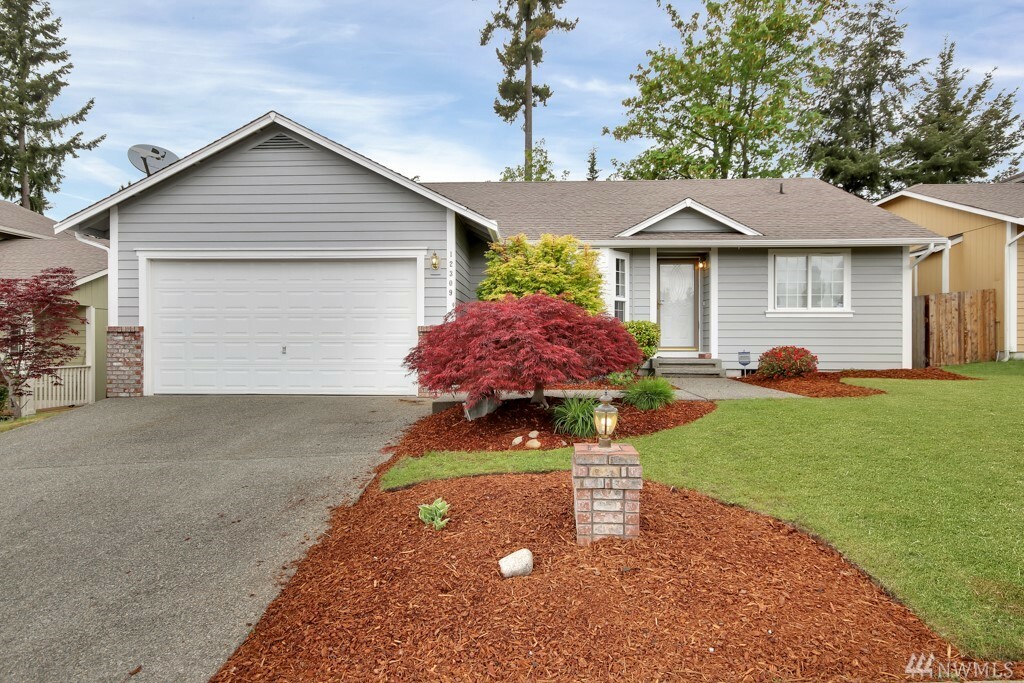 Property Photo: 12309 116th St Ct E WA 98374