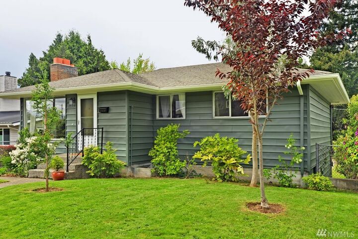 Property Photo:  8639 30th Ave SW  WA 98126 