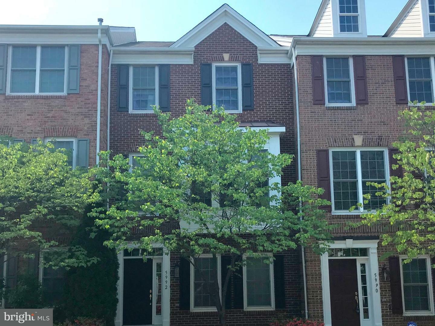 Property Photo:  5992 Grand Pavilion Way  VA 22303 