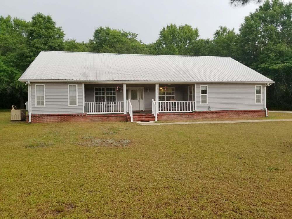 Property Photo:  1415 Greenwood Road  FL 32531 