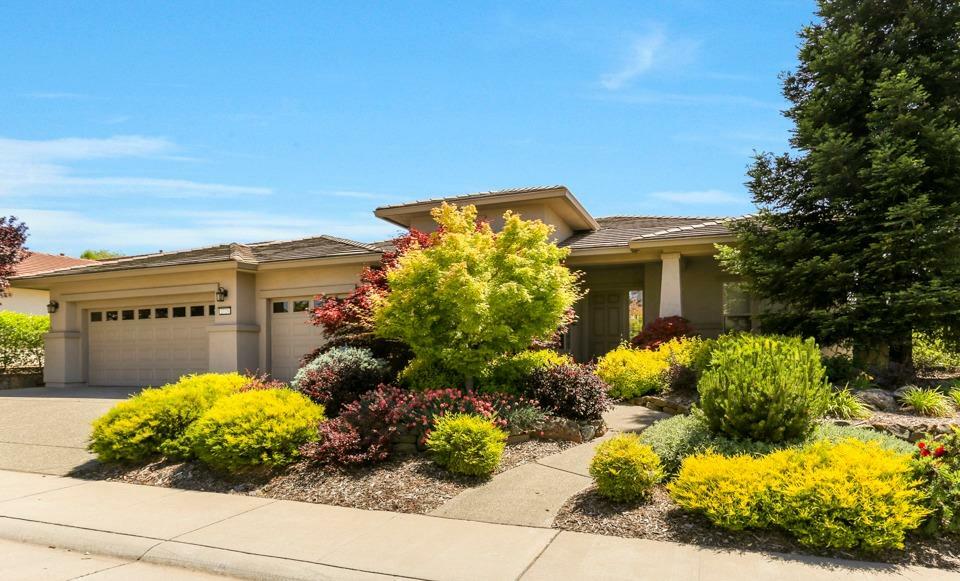 Property Photo: 2729 Black Hawk Lane CA 95648