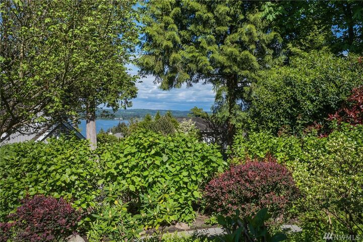 Property Photo: 5345 Canvasback Rd WA 98230