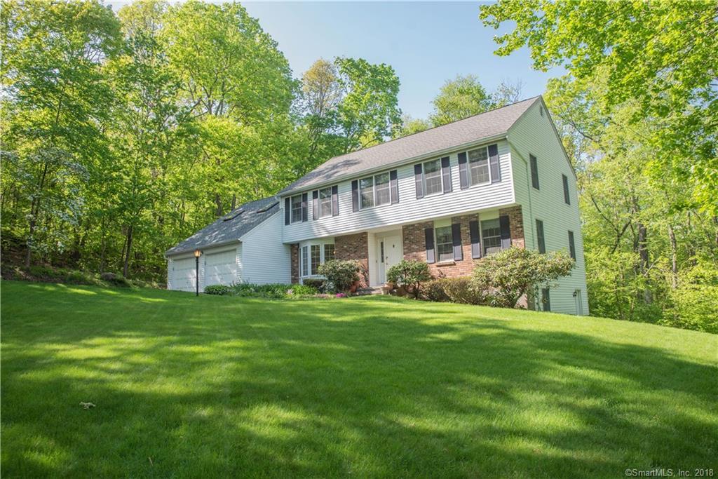 Property Photo:  73 Birchwood Drive  CT 06518 