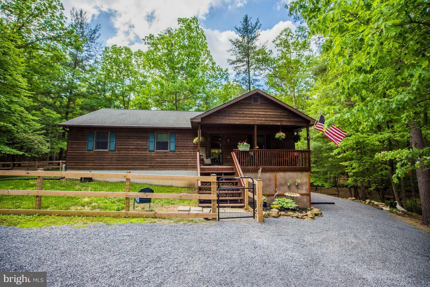 Property Photo: 225 Sideling Mountain Trail WV 25422