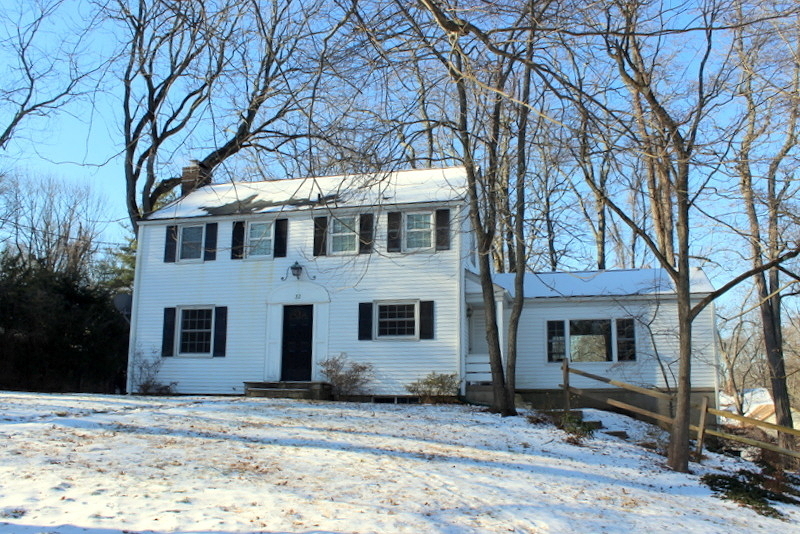 Property Photo:  32 Gillette Rd  NJ 07933 