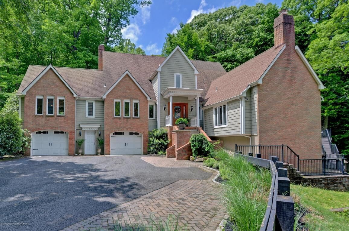 Property Photo:  7 Shadow Ridge Court  NJ 07733 