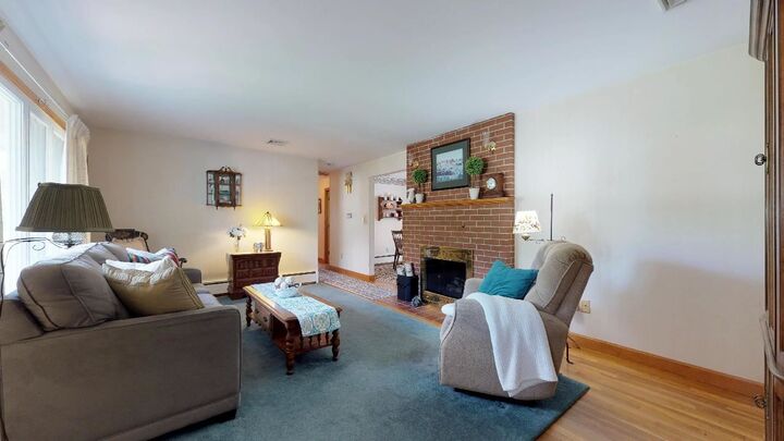 Property Photo: 212 Knollwood Avenue NH 03060-4342