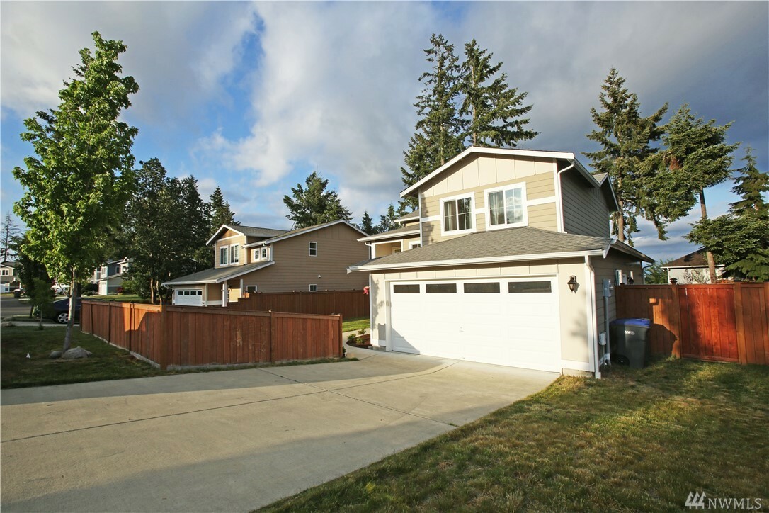 Property Photo:  7671 Kildare Lp NW  WA 98383 