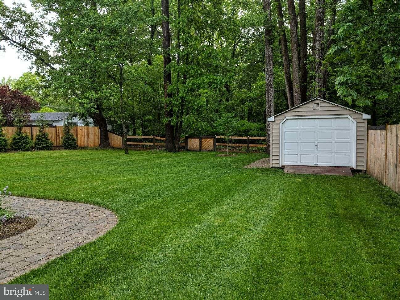 Property Photo:  3737 Oak Lane  MD 21037 