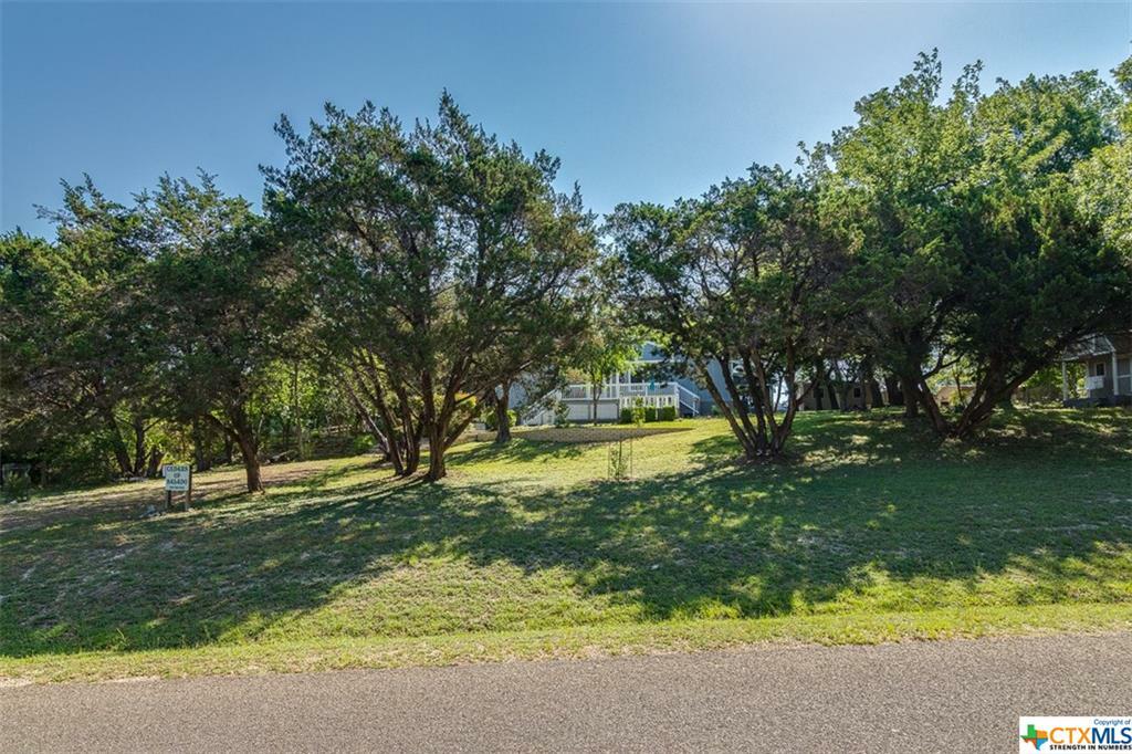 Property Photo:  619 Baines  TX 76571 