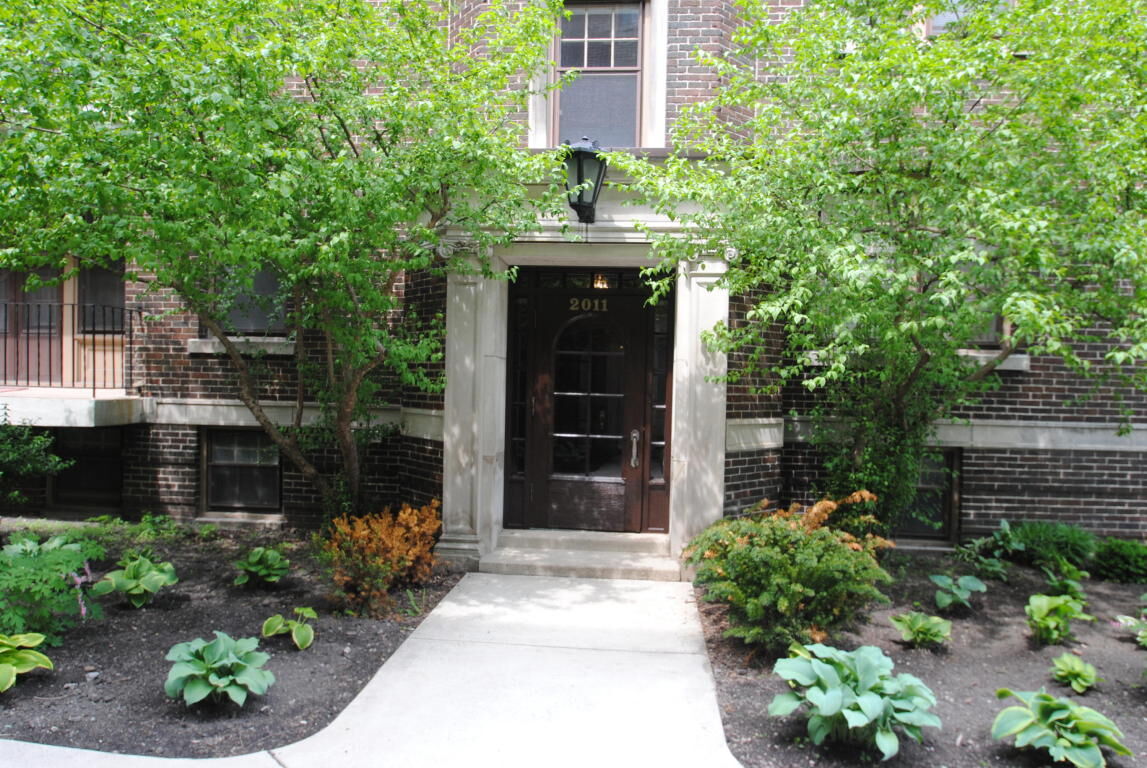 Property Photo: 2011 N Prospect Ave 10 WI 53202
