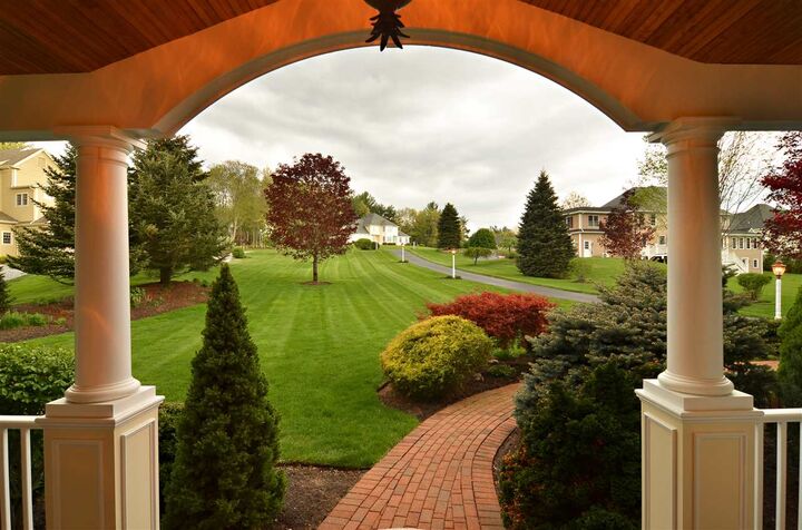 Property Photo:  27 McAfee Farm Road  NH 03110 