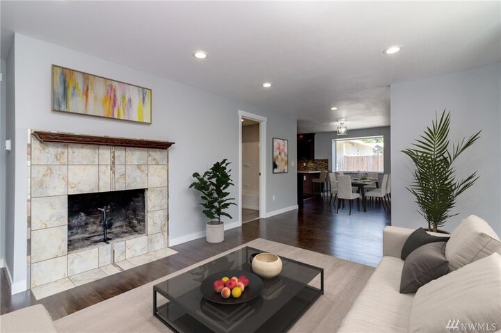 Property Photo:  8507 164th St Ct E  WA 98375 