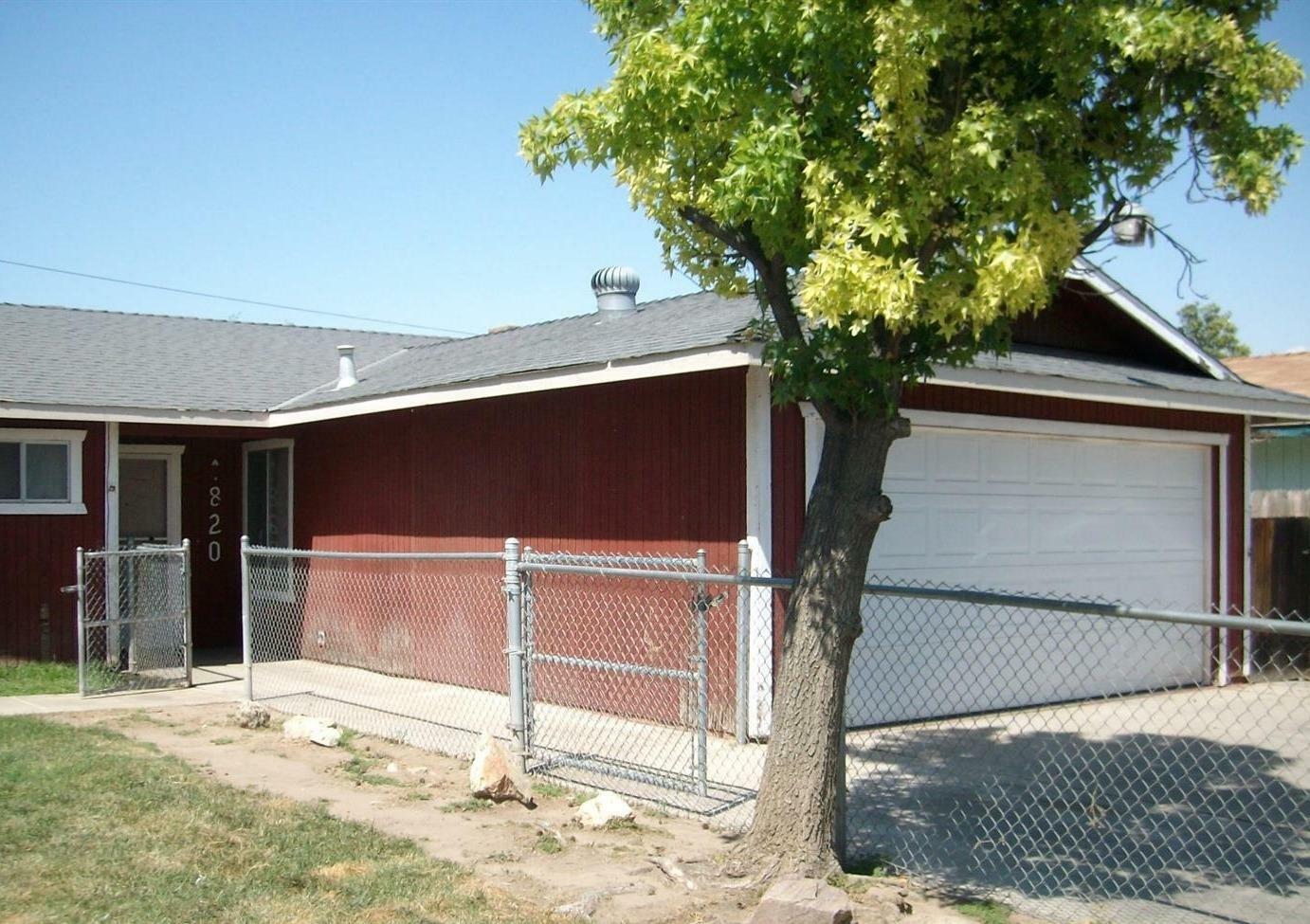 1820 W Morton Avenue  Porterville CA 93257 photo