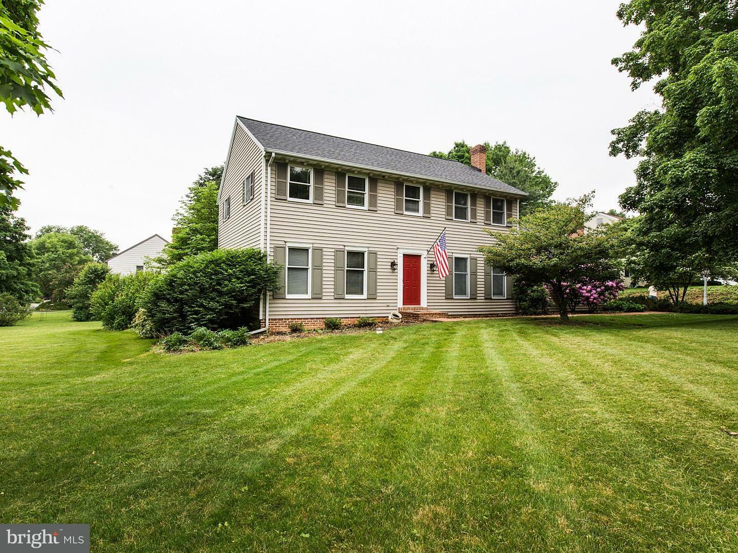 Property Photo: 2402 Raleigh Drive PA 17601