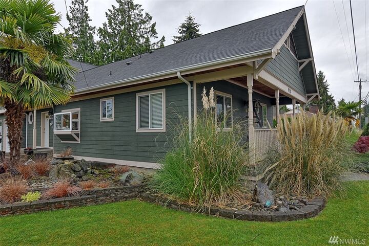 Property Photo: 918 Root Ave WA 98290