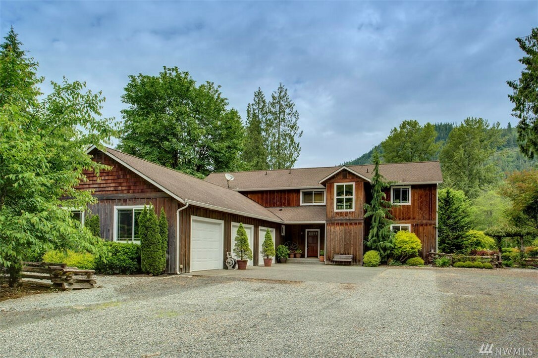 Property Photo:  24520 Jim Creek Rd  WA 98223 